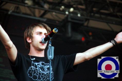 Clueso (D) 14. Chiemsee Reggae Festival - Übersee - Main Stage 24. August 2008 (9).jpg